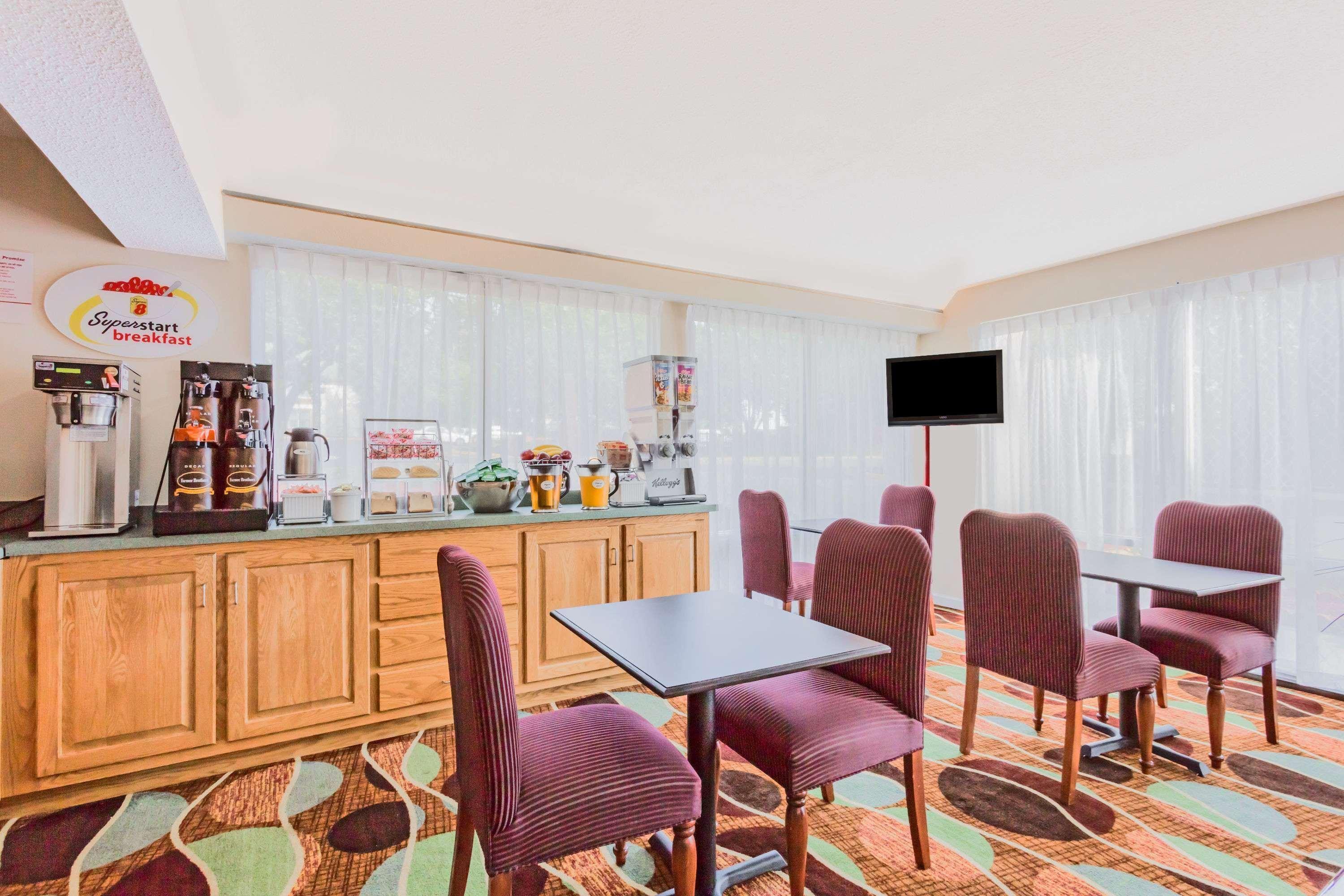 Super 8 Hotel Stafford Luaran gambar